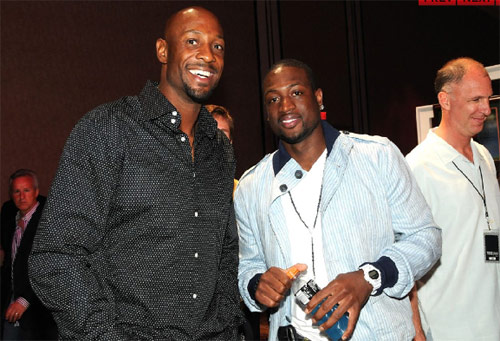 热火今日战尼克斯：维金斯&米切尔均可出战，希罗等3人缺阵（热火今日迎战尼克斯：维金斯、米切尔确认可出场，希罗等三人缺阵）