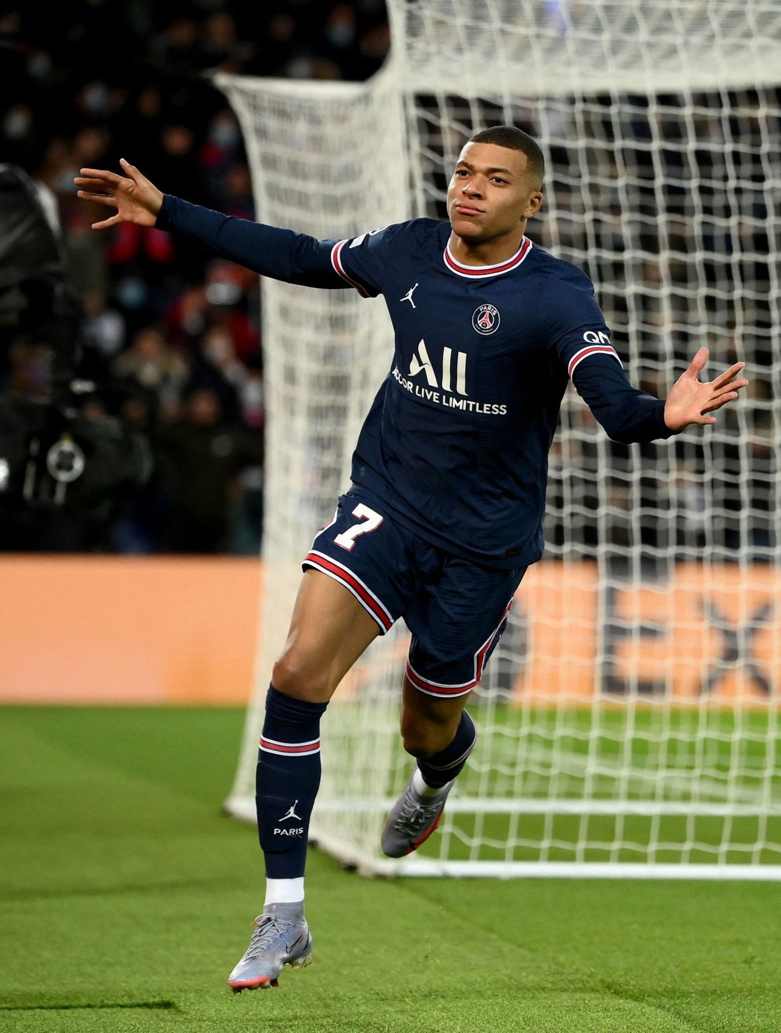 范戴克：我们将传承若塔的精神，俱乐部的处理方式都是最好的（范戴克：我们会延续若塔的精神，俱乐部的应对无可挑剔）