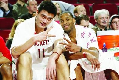 吉迪谈防特雷·杨绝平：我们预判了他想造犯规，我努力避开他（吉迪谈防守特雷·杨关键绝平：我们预判他会搏犯规，我尽力避免身体接触）