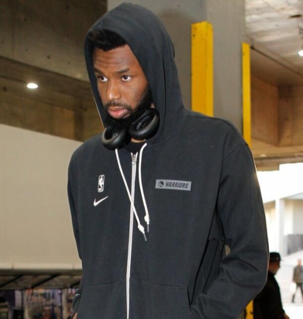 圆脸天团！邱贻可弟子太统一，被指团子主理人，本尊直言都挺圆（邱贻可弟子清一色圆脸，被封团子主理人，本人直言：确实都挺圆）