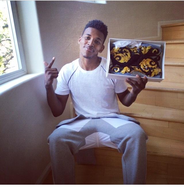 点谁呢？阿莫林整治曼联青训球员不良风气，有人自视甚高摆架子（点名谁？阿莫林整顿曼联青训风纪，部分球员自视过高摆谱）