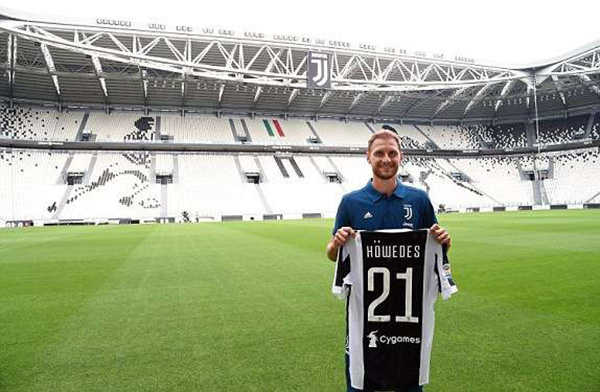 西甲半场：米利唐头球造险+伤退，皇马0-0塞尔塔（西甲半场战报：米利唐头槌制造威胁后伤退，皇马暂0-0塞尔塔）