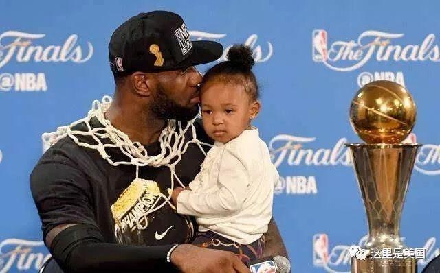 豫媒：河南热身赛6-2胜海港，为足协杯决赛开设6列球迷专列（河南媒体：热身赛6比2击败海港，足协杯决赛将开行6趟球迷专列）