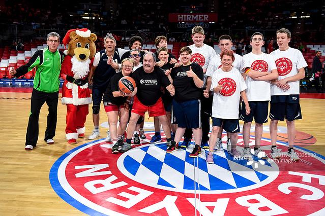 ⚽ 足球｜腾讯体育风格标题（⚽ 足坛头条｜腾讯体育）