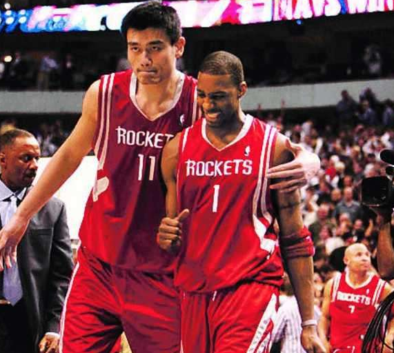 曼联欧联杯小组赛形势分析（曼联欧联杯小组局势解读）