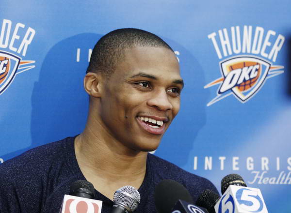 德天空：阿森纳密切关注法鹰左边锋巴霍亚，克勒舍要7000万欧（德国天空体育：阿森纳盯上法鹰左翼巴霍亚，克勒舍标价7000万欧元）