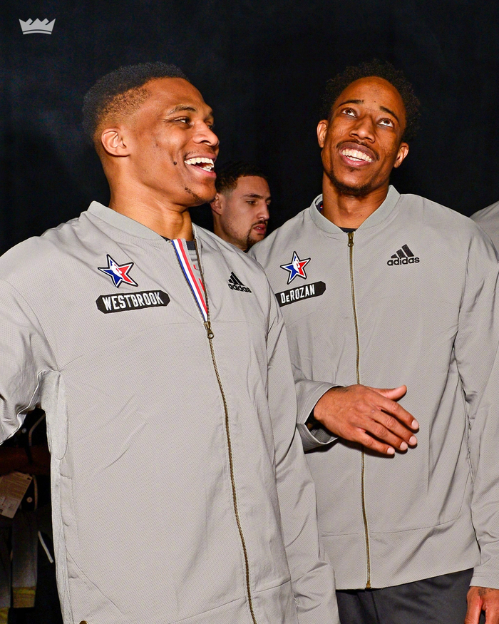 中场核心精准长传，多次制造射门机会（中场大脑精准长传，多次输送射门良机）